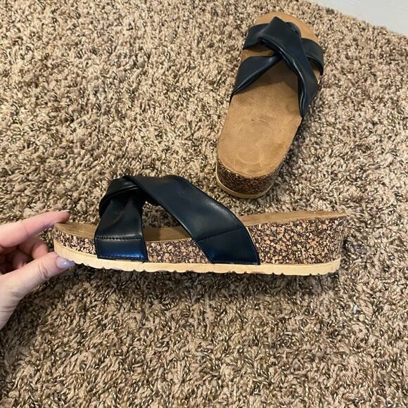 Danskin Faith Sandal  - Picture 7 of 9